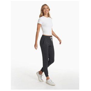 Vuori Performance Jogger in Charcoal Heather